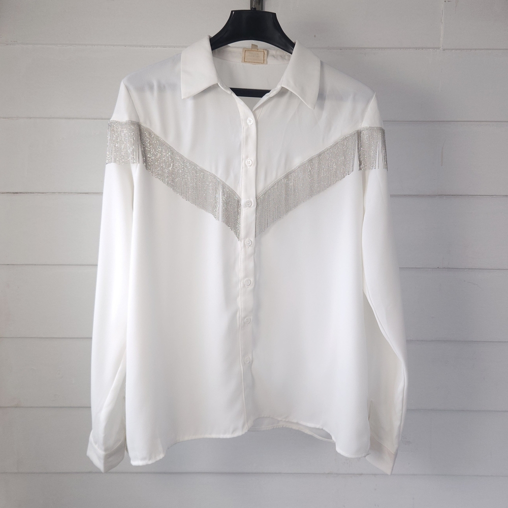 Sterling & Stitch White Rhinestone Fringe Button-Up Blouse Size L Buckle Western